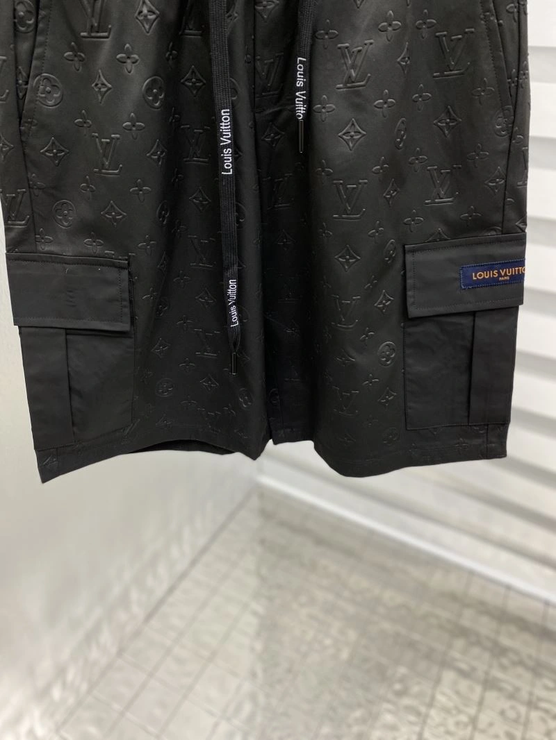ZipUp Louis Vuitton Short Pants 133743