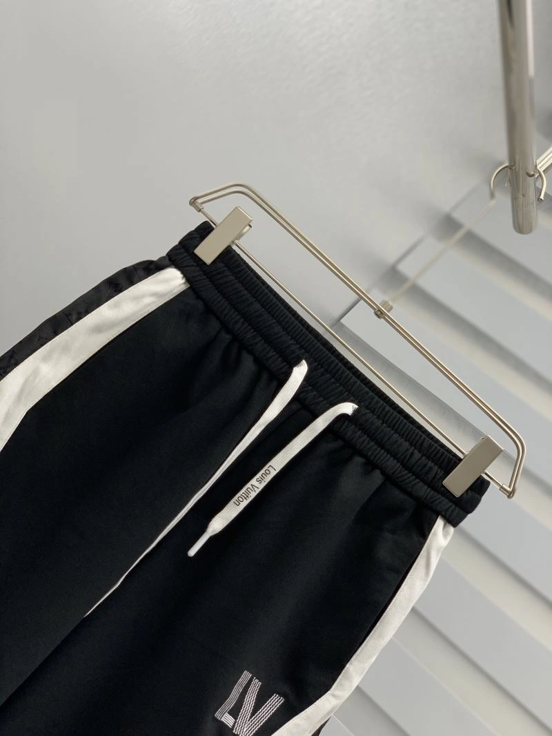 Louis Vuitton Short Pants Colorful 133718