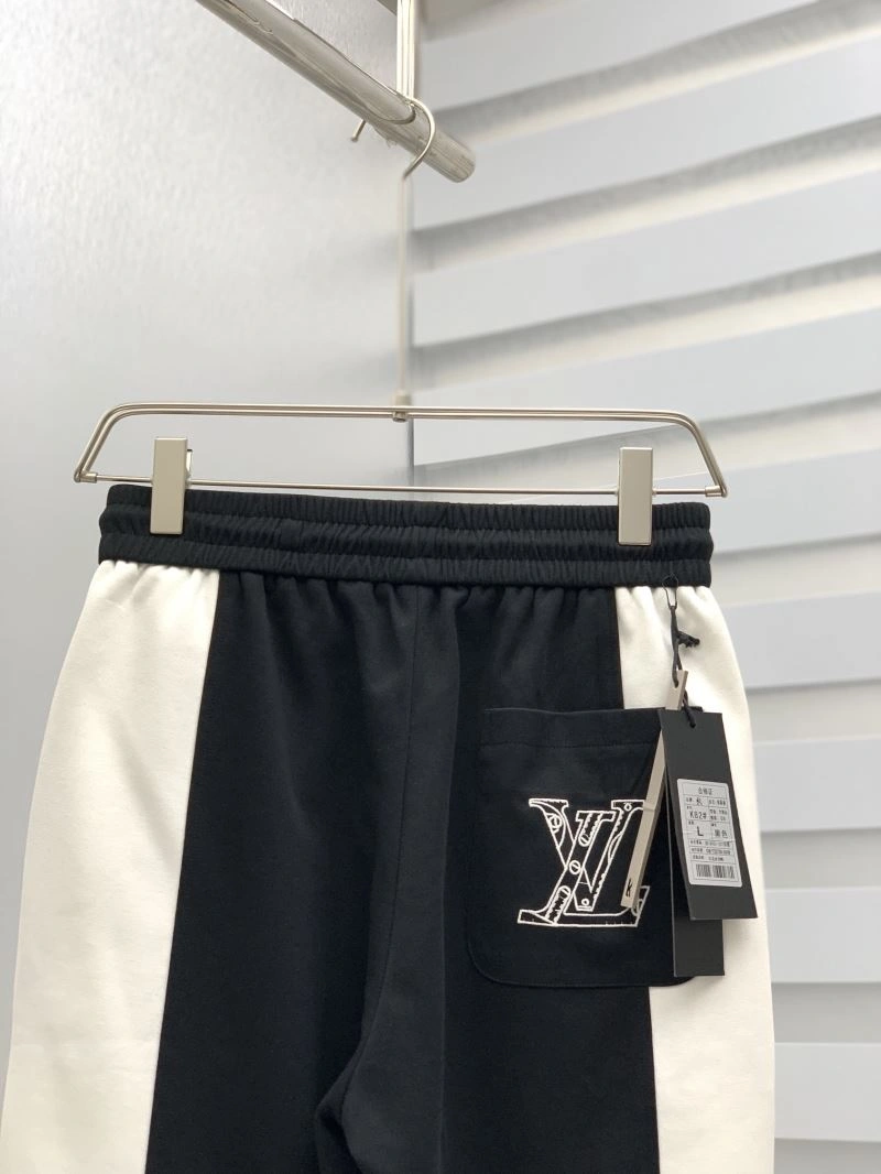 Louis Vuitton Short Pants Unisex 133716
