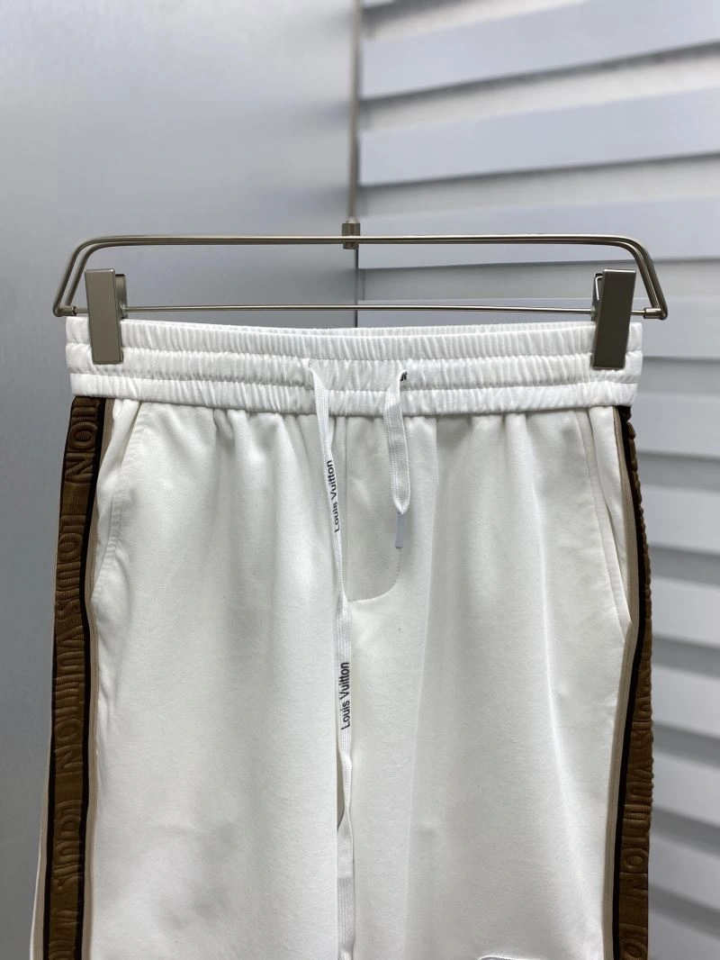 Contemporary Louis Vuitton Short Pants 133704