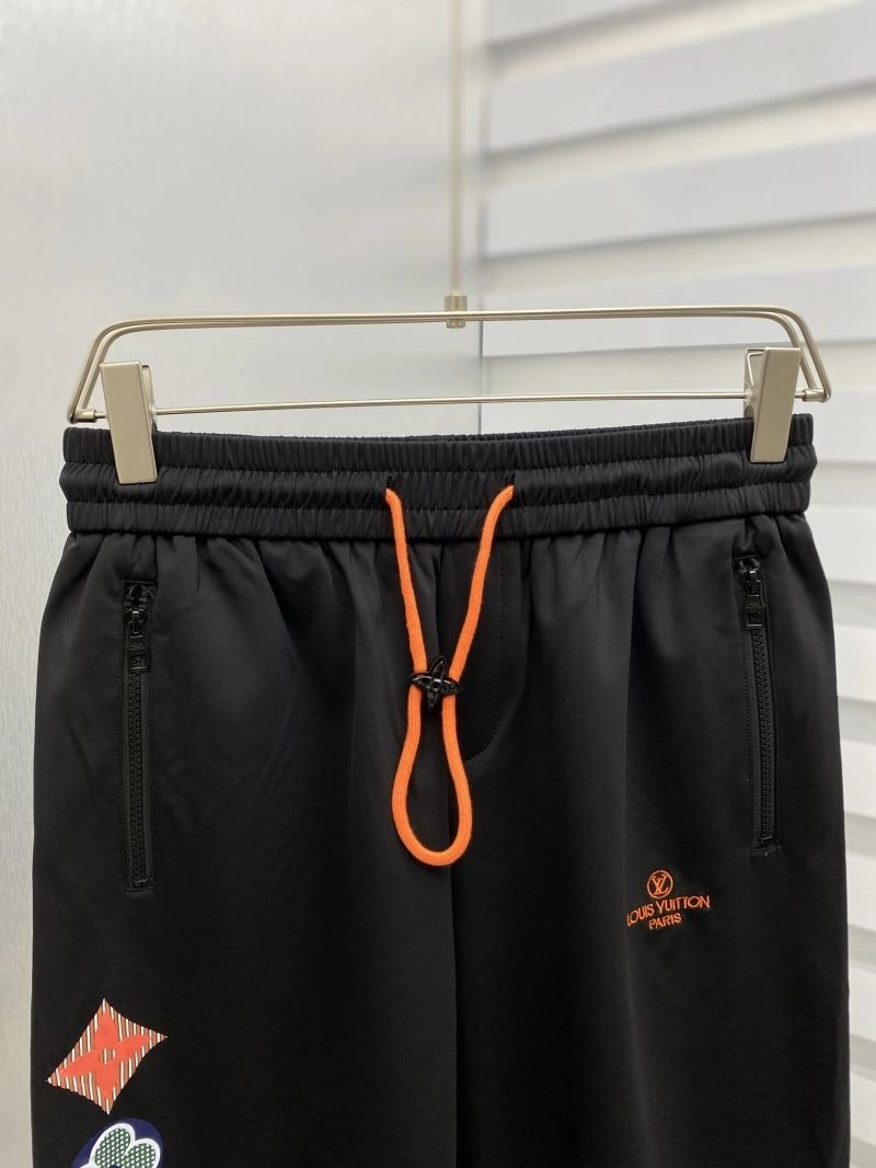 Functional Louis Vuitton Short Pants 133694