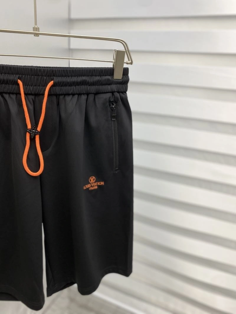 Functional Louis Vuitton Short Pants 133694