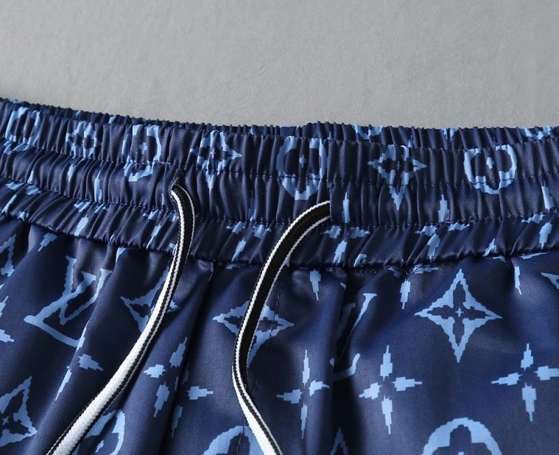 Bright Louis Vuitton Short Pants 133708
