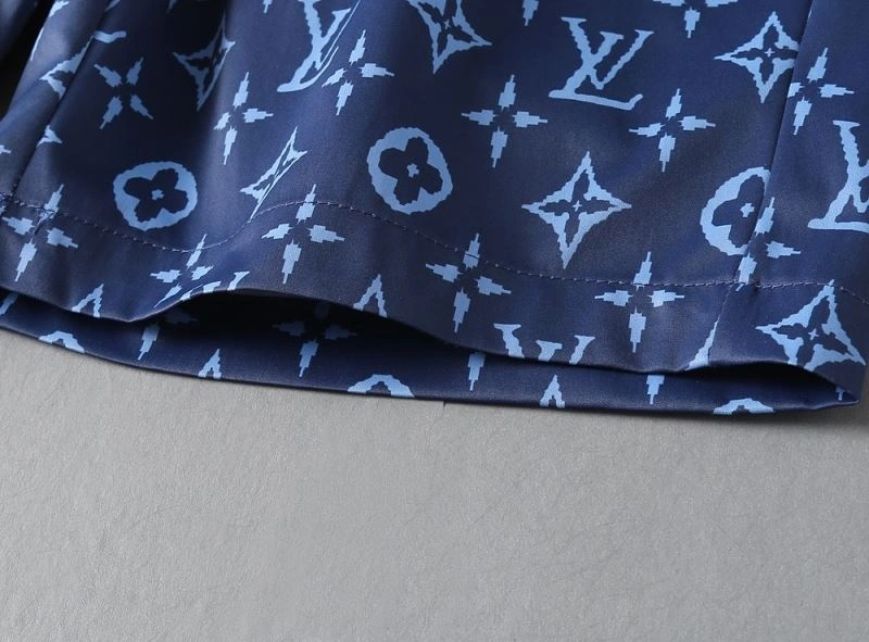 Bright Louis Vuitton Short Pants 133708