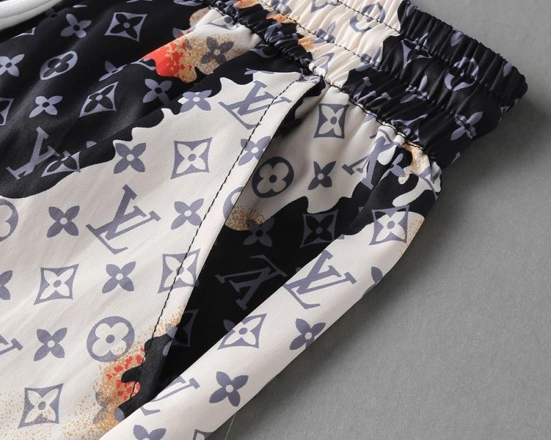 Colorful Louis Vuitton Short Pants 133709