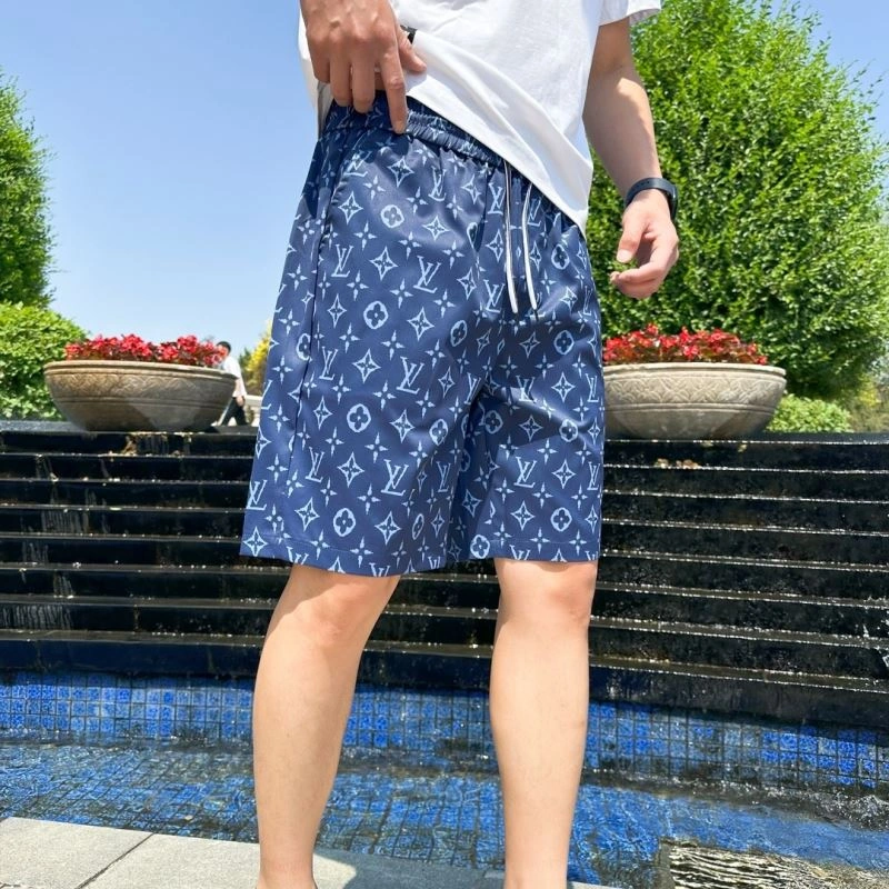 Casual Louis Vuitton Short Pants 133701