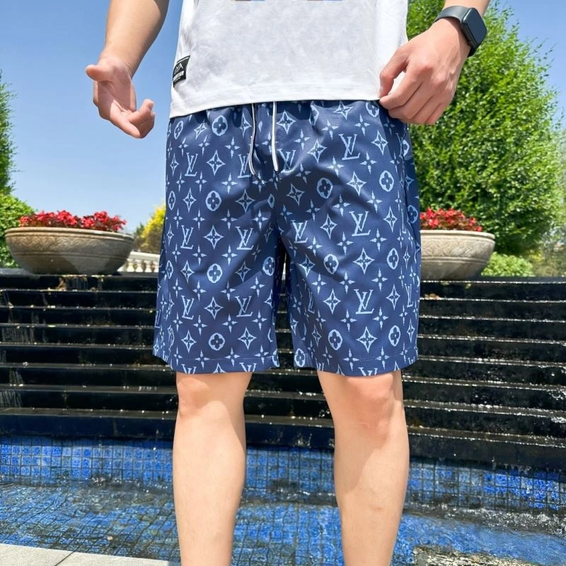 Casual Louis Vuitton Short Pants 133701