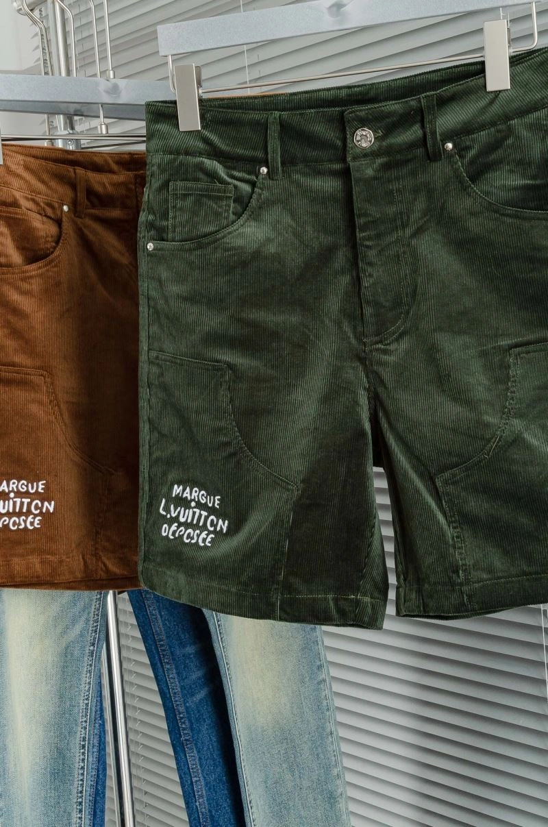 FashionForward Louis Vuitton Short Pants 133691
