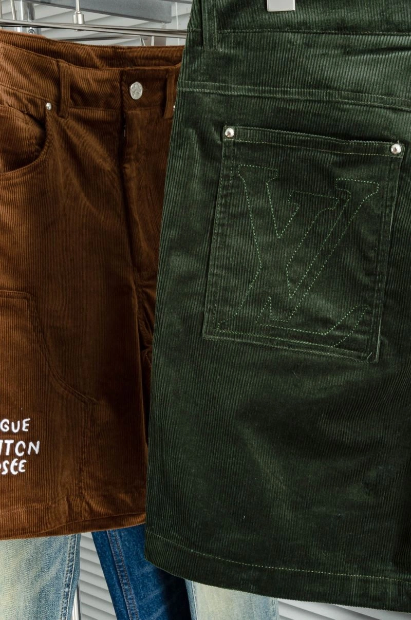 FashionForward Louis Vuitton Short Pants 133691