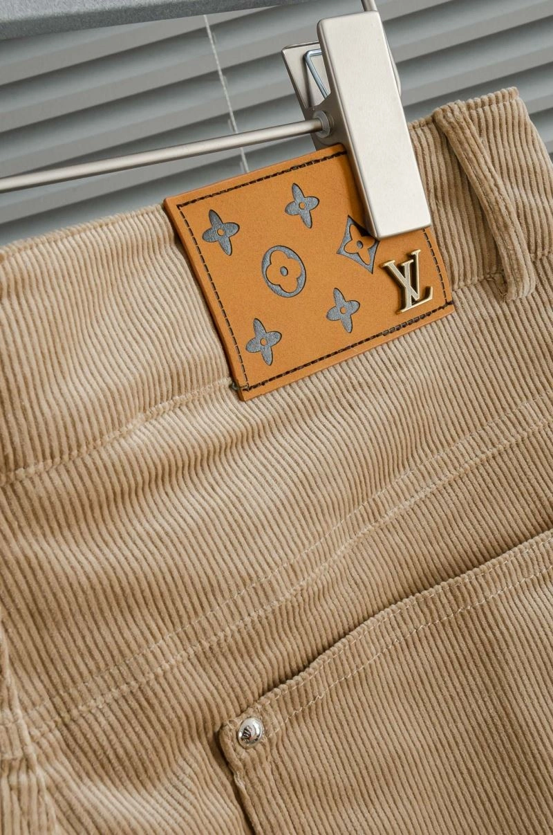 Louis Vuitton Short Pants Trendy 133706