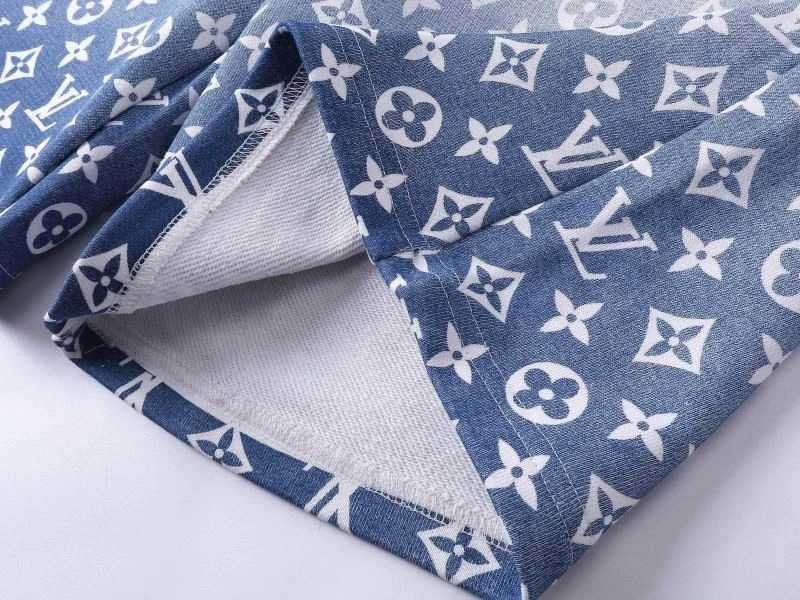 Louis Vuitton Short Pants Elegant 133689
