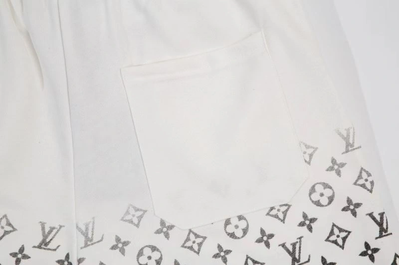 TimelessDesign Louis Vuitton Short Pants 133685
