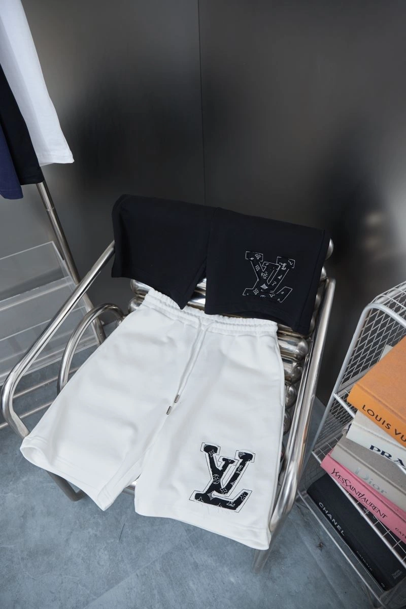 Louis Vuitton Short Pants UrbanStyle 133696