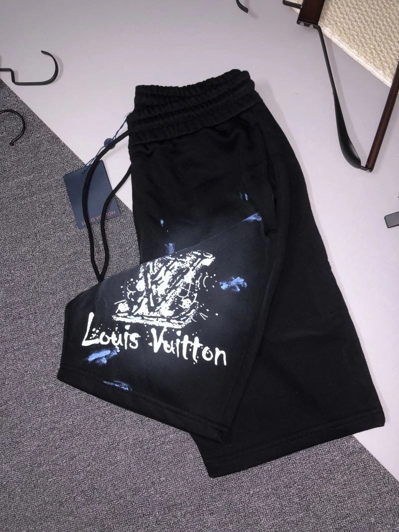 Vibrant Louis Vuitton Short Pants 133714
