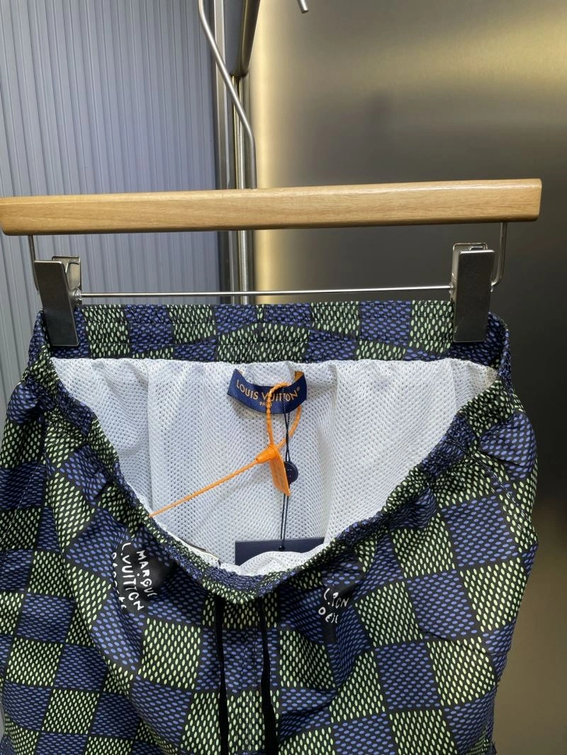 Louis Vuitton Short Pants FashionForward 133683
