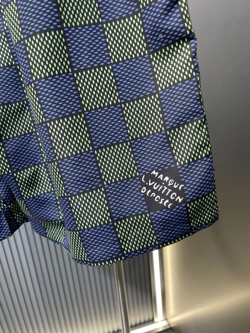 Louis Vuitton Short Pants FashionForward 133683