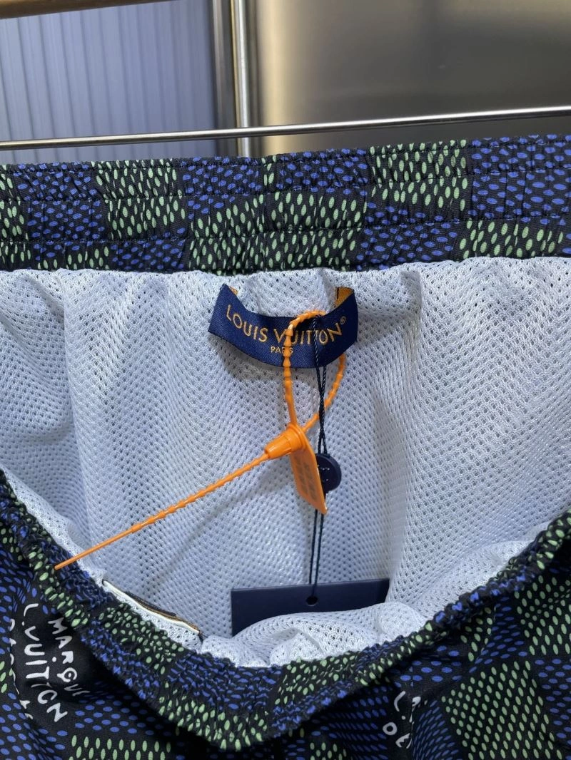 Louis Vuitton Short Pants FashionForward 133683