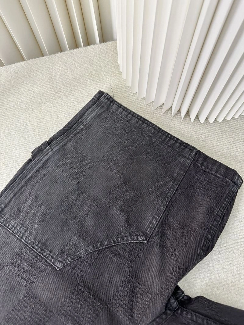 Louis Vuitton Short Pants OdorResistant 132755