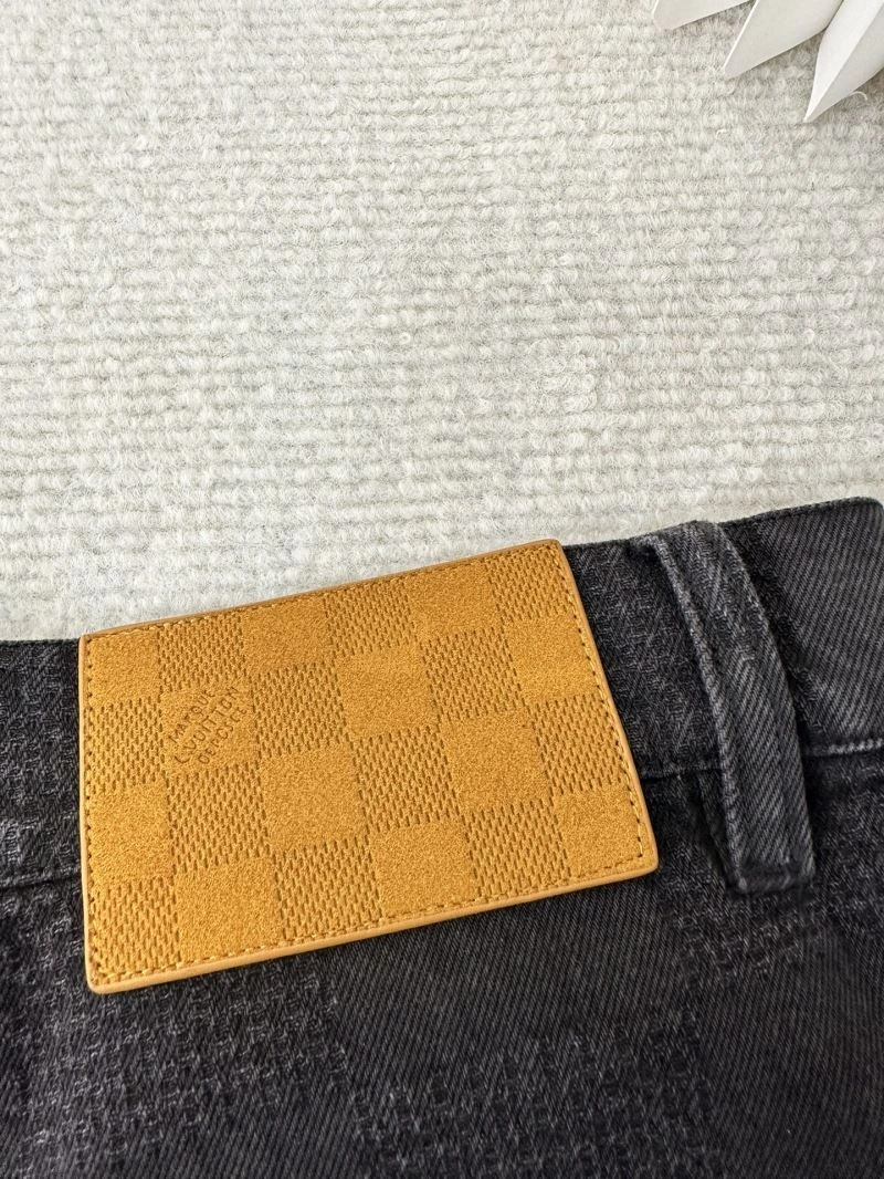 Louis Vuitton Short Pants OdorResistant 132755