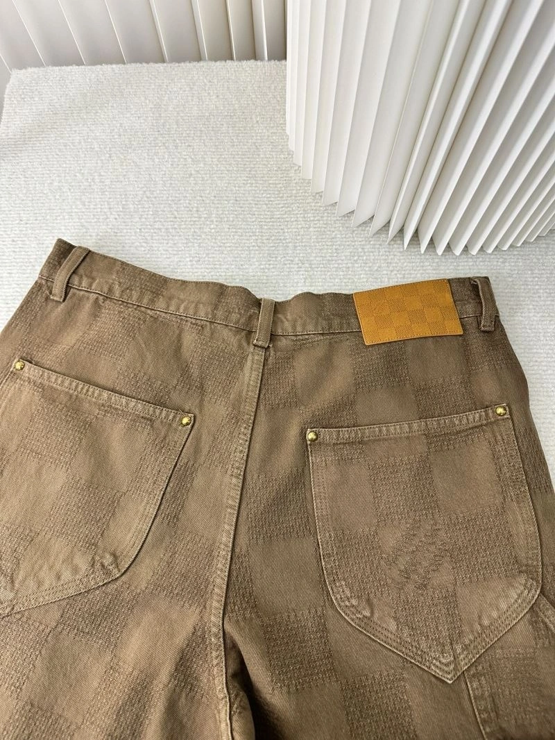 RelaxedFit Louis Vuitton Short Pants 132816