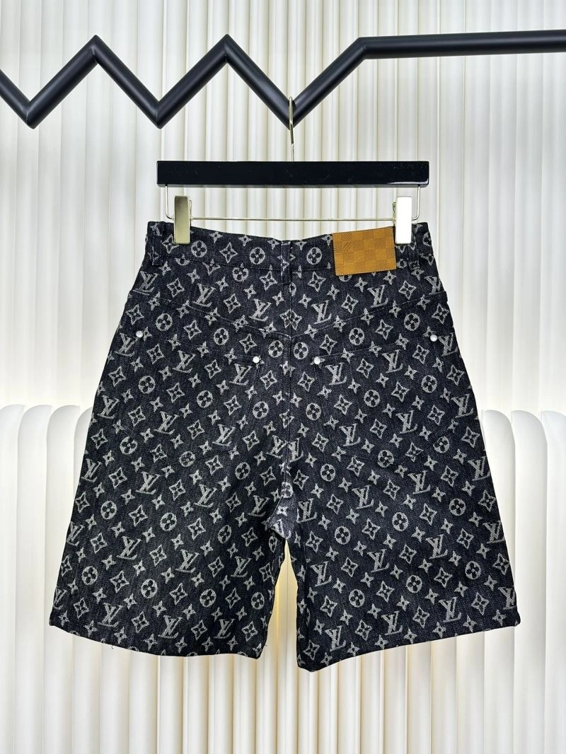 ModernLook Louis Vuitton Short Pants 132757