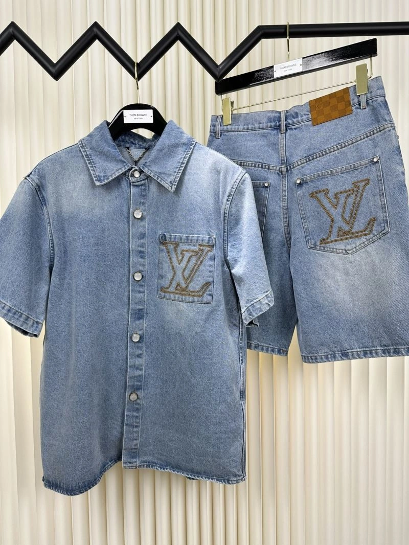 Louis Vuitton Short Pants Sporty 132750