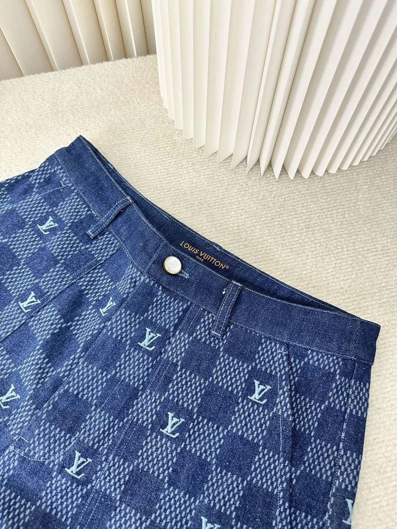 Thermal Louis Vuitton Short Pants 132775