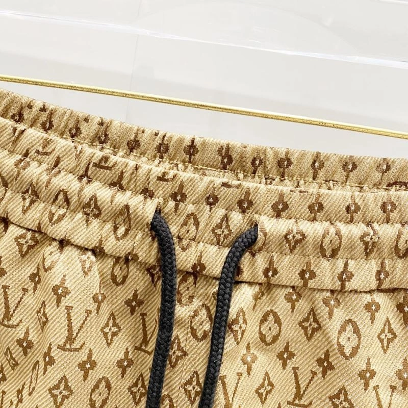 Louis Vuitton Short Pants Practical 132749
