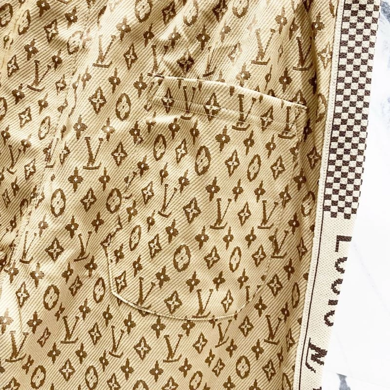 Louis Vuitton Short Pants Practical 132749