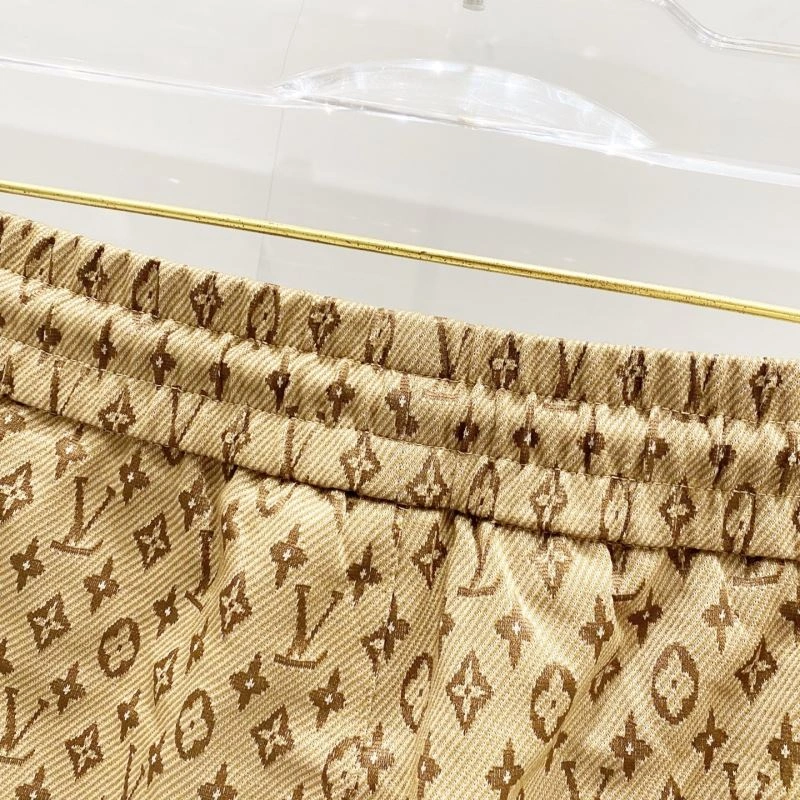 Louis Vuitton Short Pants Practical 132749