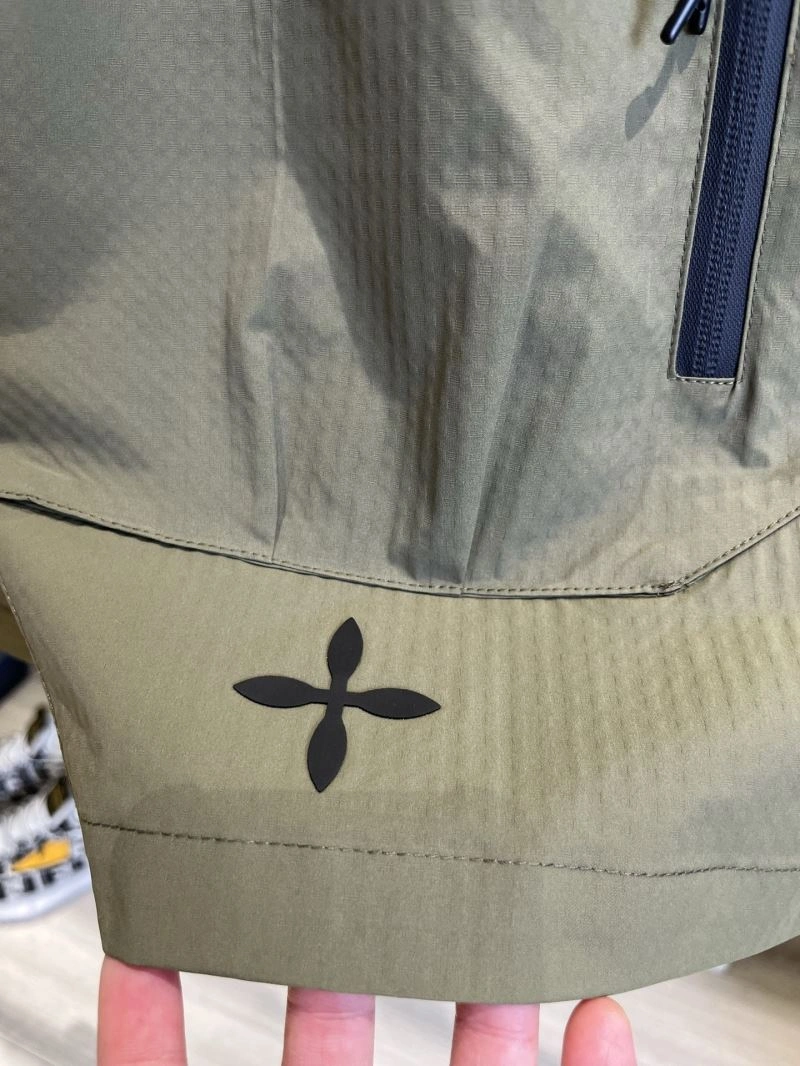 Louis Vuitton Short Pants AllSeason 132756
