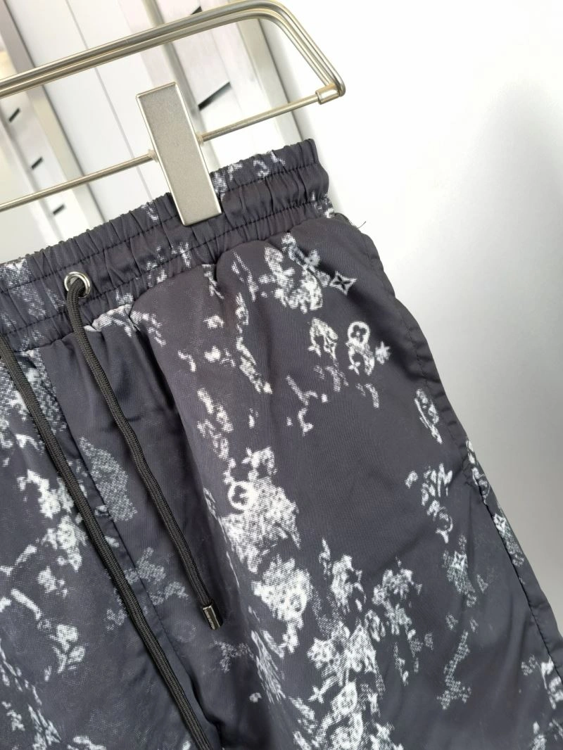 NewStyle Louis Vuitton Short Pants 132762
