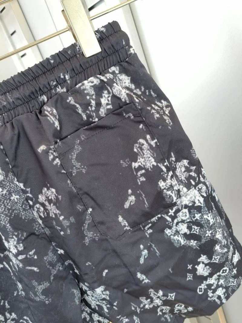 NewStyle Louis Vuitton Short Pants 132762