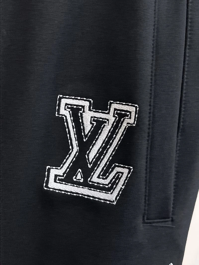 RelaxedFit Louis Vuitton Short Pants 132741