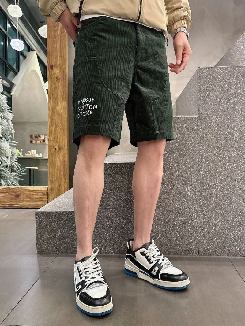 WaterResistant Louis Vuitton Short Pants 132736