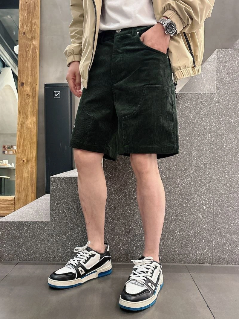 WaterResistant Louis Vuitton Short Pants 132736