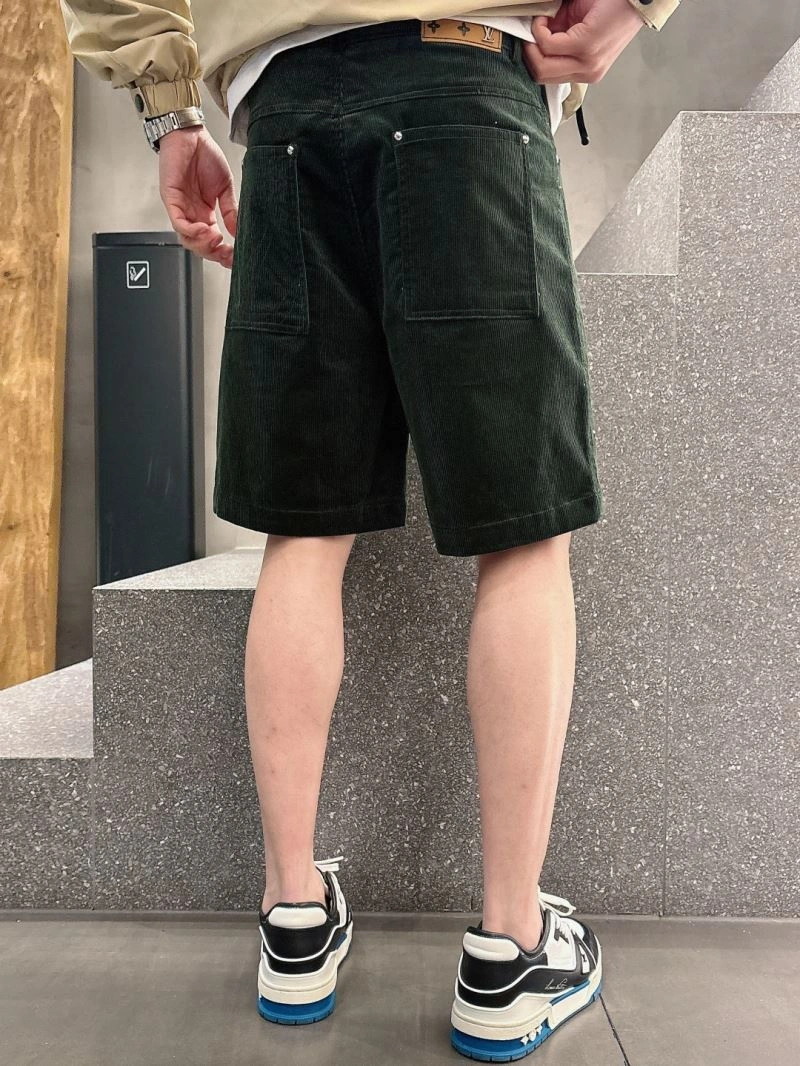 WaterResistant Louis Vuitton Short Pants 132736