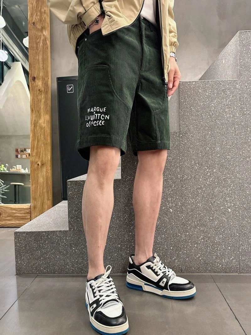 WaterResistant Louis Vuitton Short Pants 132736