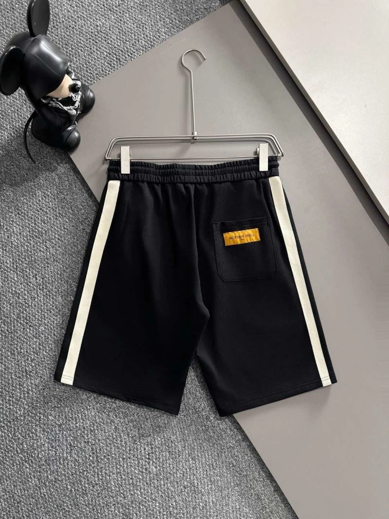 Contemporary Louis Vuitton Short Pants 132727