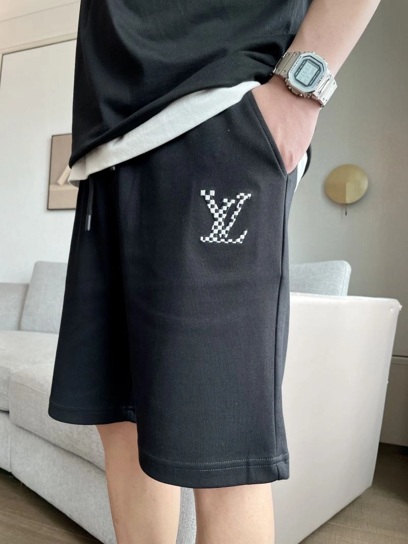 Lightweight Louis Vuitton Short Pants 132720