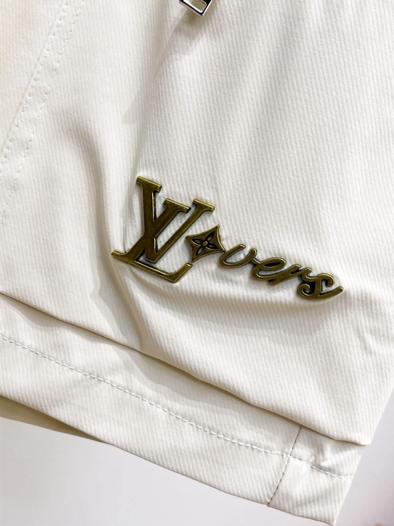 Seasonal Louis Vuitton Short Pants 132719