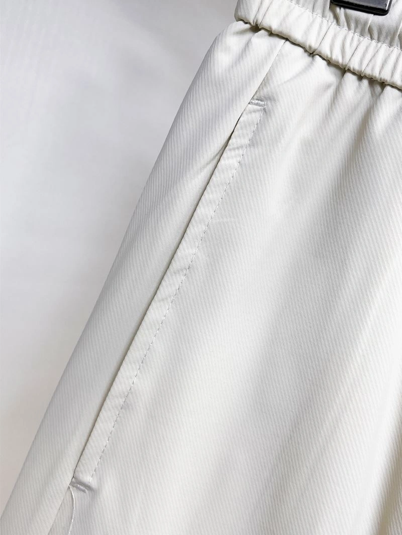 Seasonal Louis Vuitton Short Pants 132719