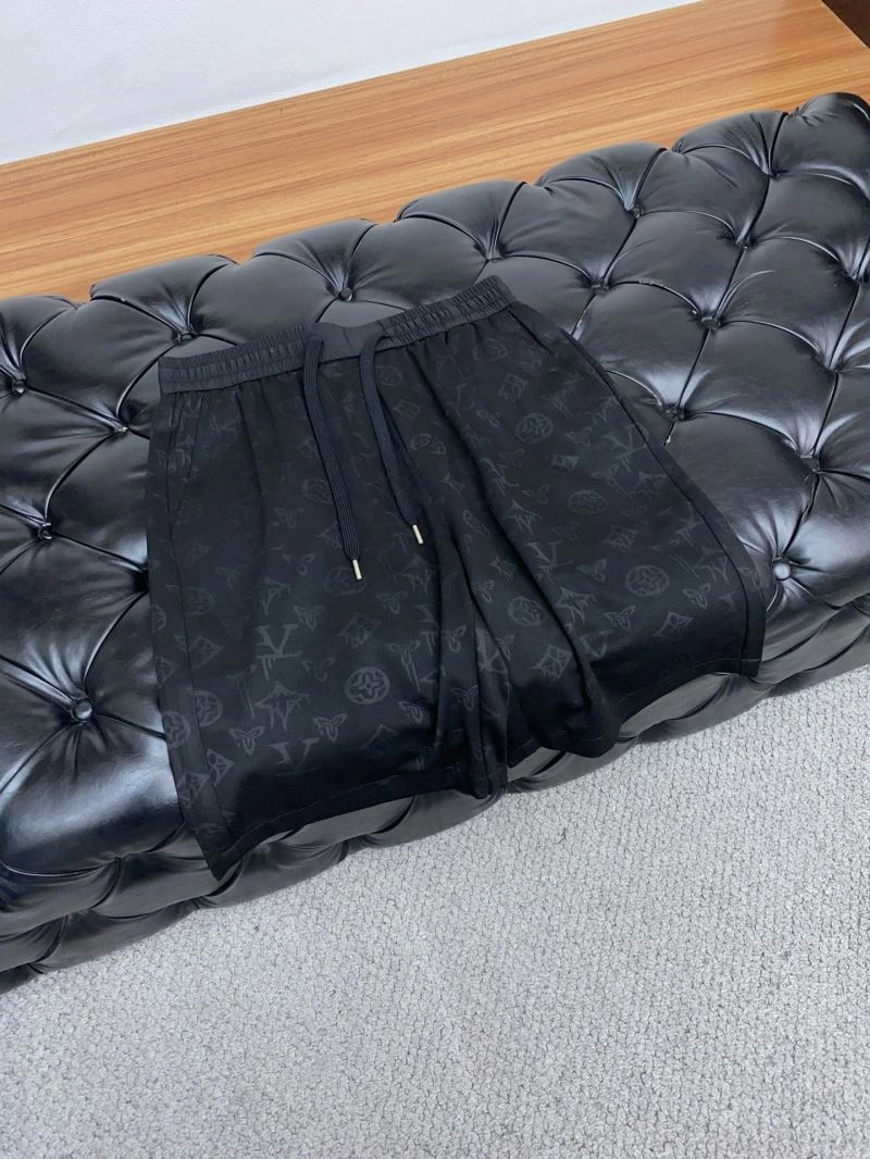 Durable Louis Vuitton Short Pants 132721