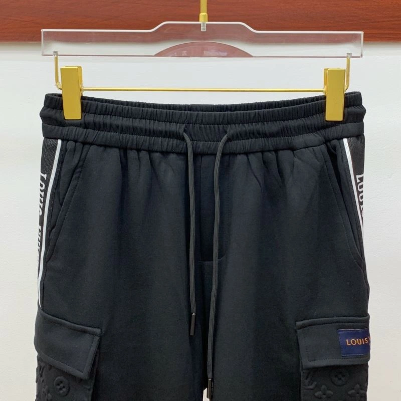 Breathable Louis Vuitton Short Pants 132723