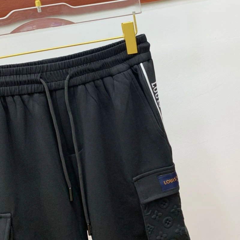 Breathable Louis Vuitton Short Pants 132723