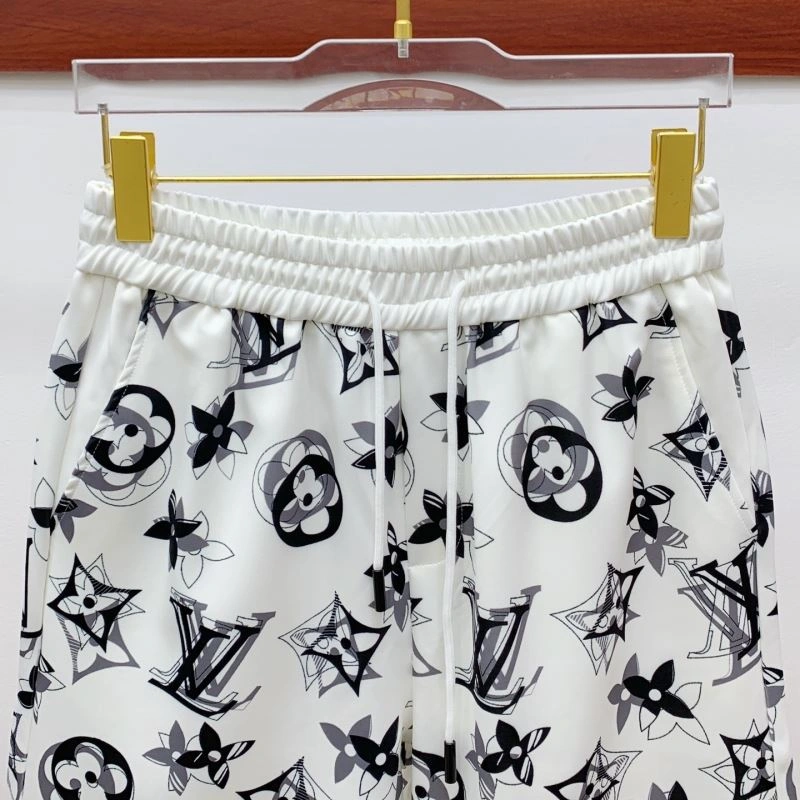 QuickDry Louis Vuitton Short Pants 132728