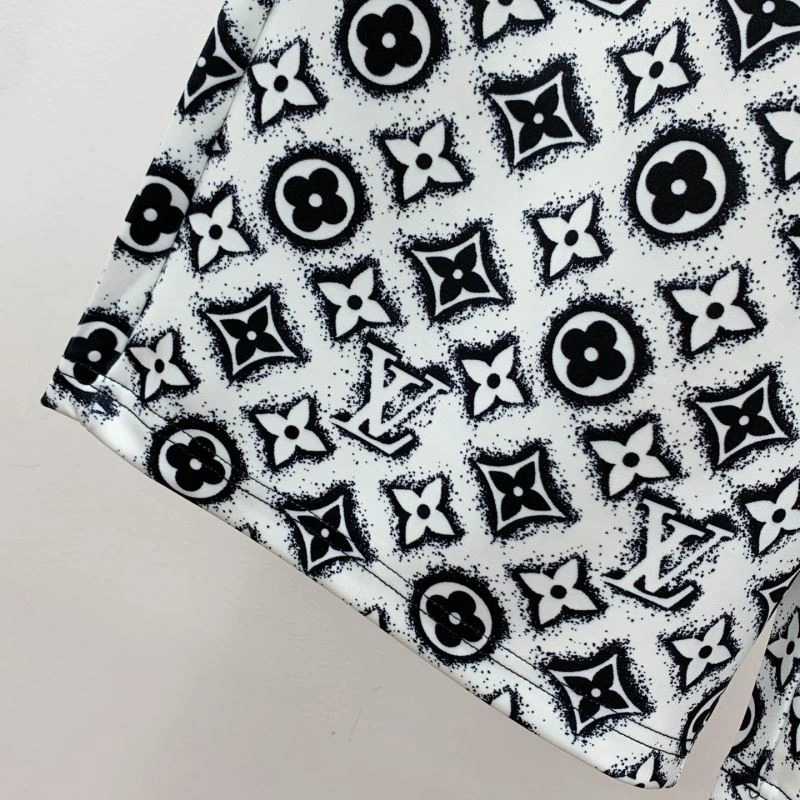 Cozy Louis Vuitton Short Pants 132706