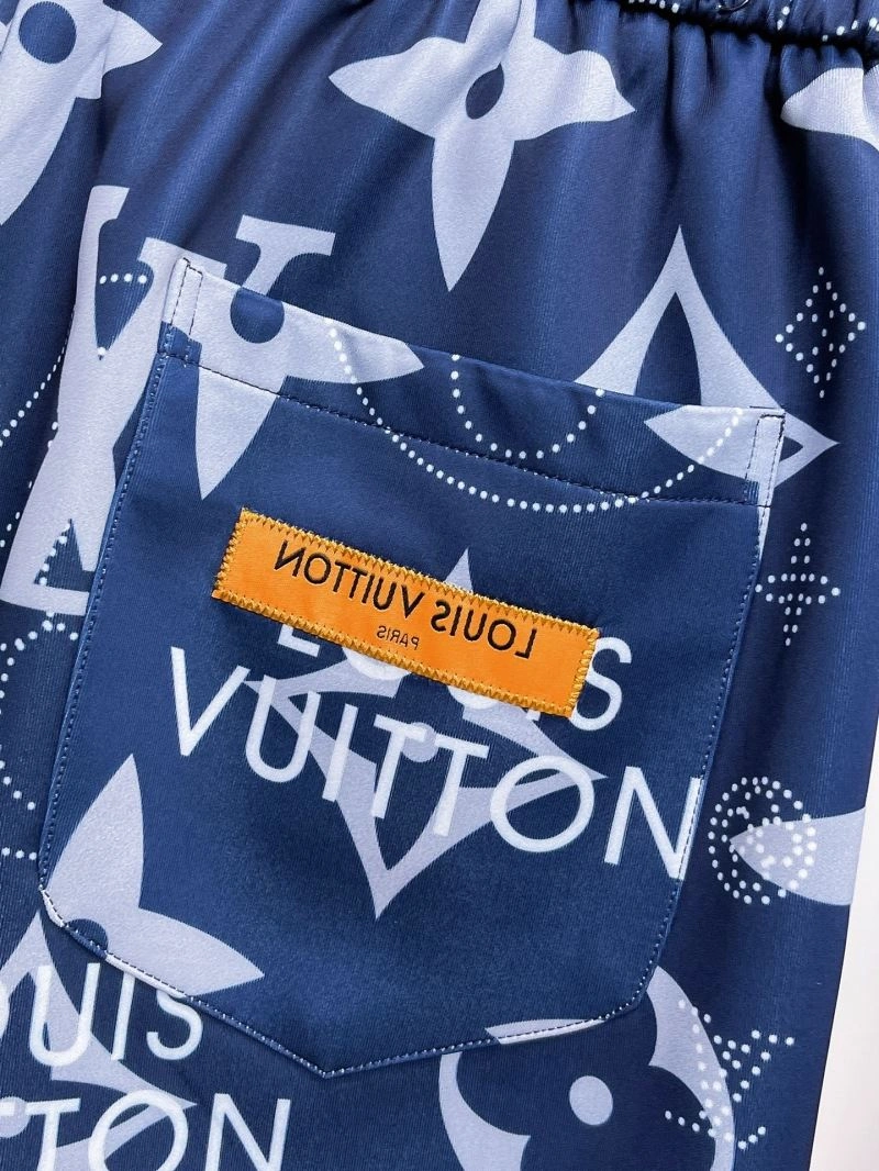 EyeCatching Louis Vuitton Short Pants 132703