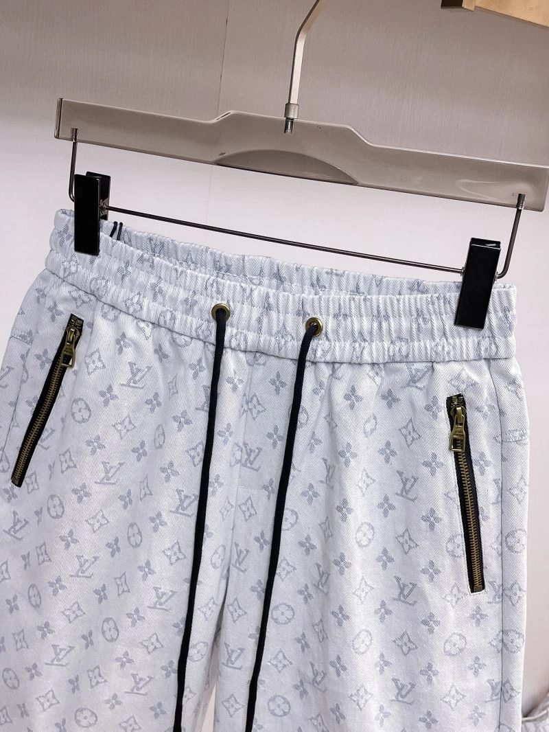 Louis Vuitton Short Pants FashionForward 132739