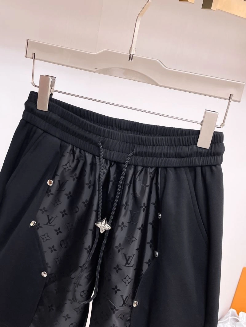 Louis Vuitton Short Pants Cozy 132697